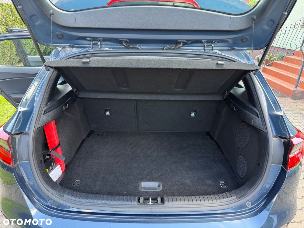Kia Ceed 1.4 T-GDI DCT OPF Platinum Edition - 23