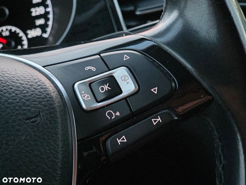 Volkswagen Golf Sportsvan 1.4 TSI (BlueMotion Technology) DSG Sound - 27