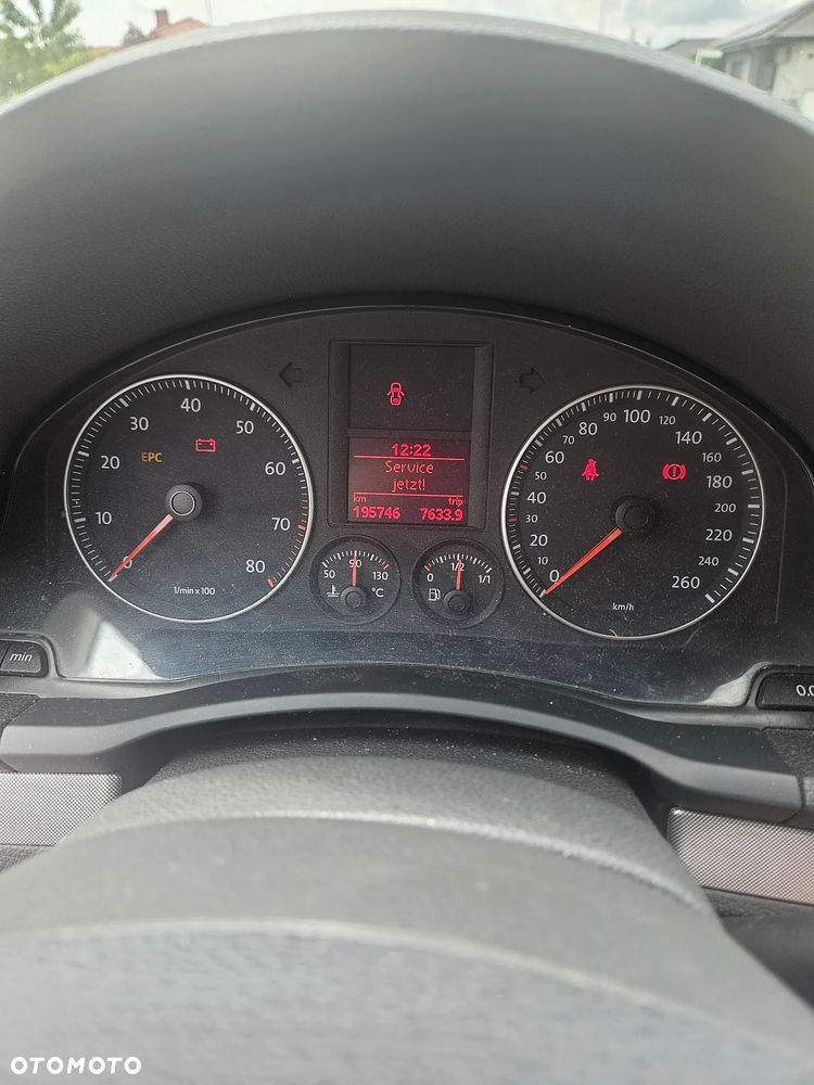 Volkswagen Golf - 4