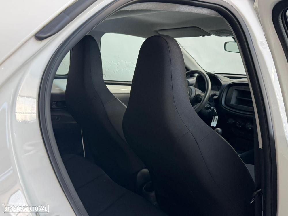 Toyota Aygo X 1.0 Play - 27