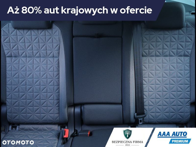 Volkswagen Tiguan - 12