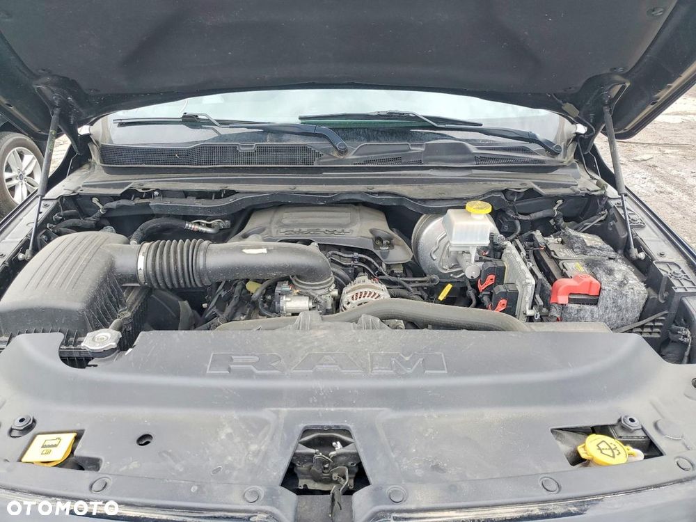 RAM 1500 - 10