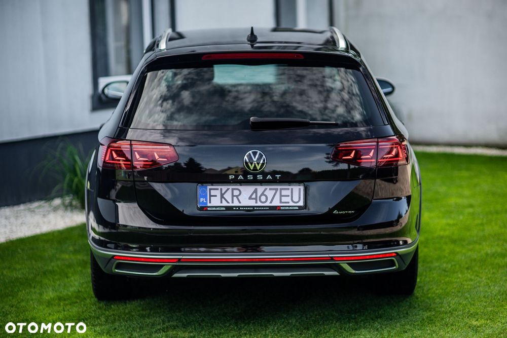 Volkswagen Passat - 8