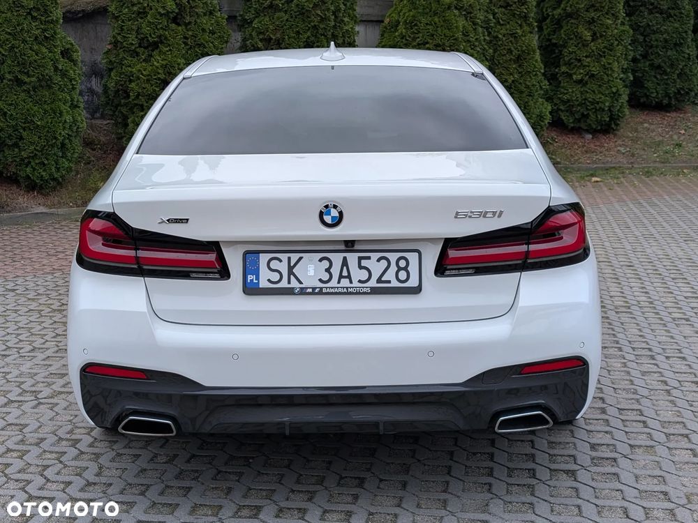 BMW Seria 5 - 12