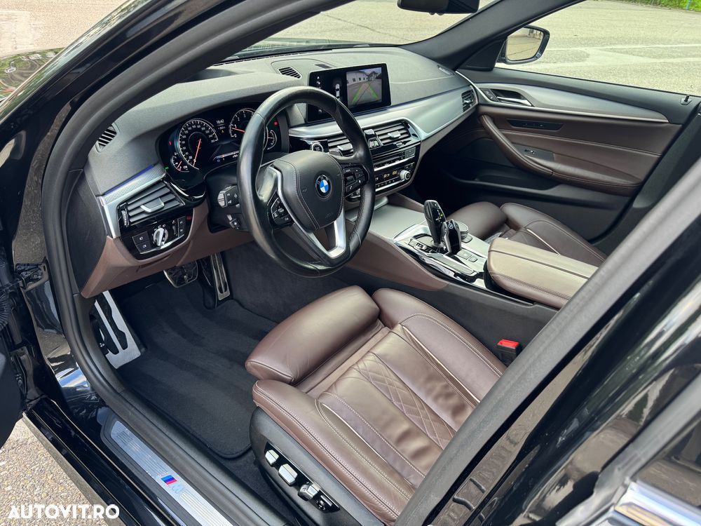 BMW Seria 5 520i Aut. M Sport Edition - 9