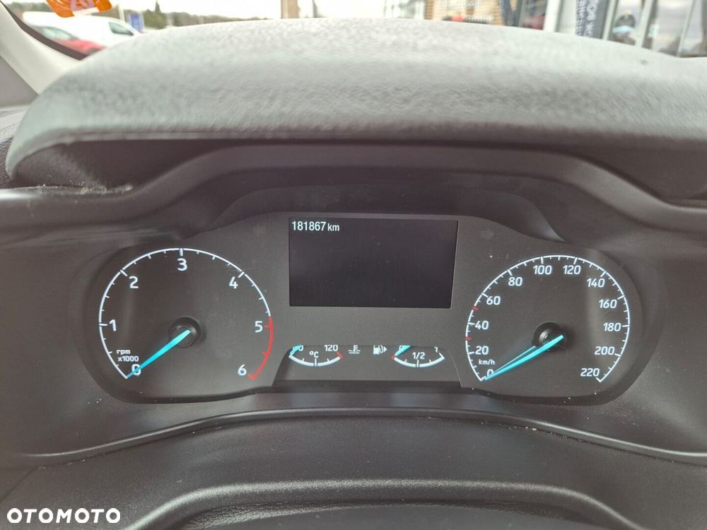 Ford Transit Connect - 15