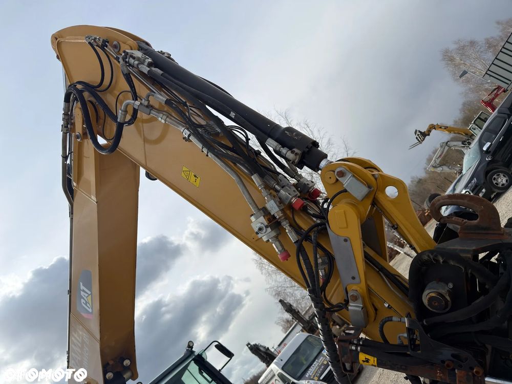 Caterpillar 313d - 4