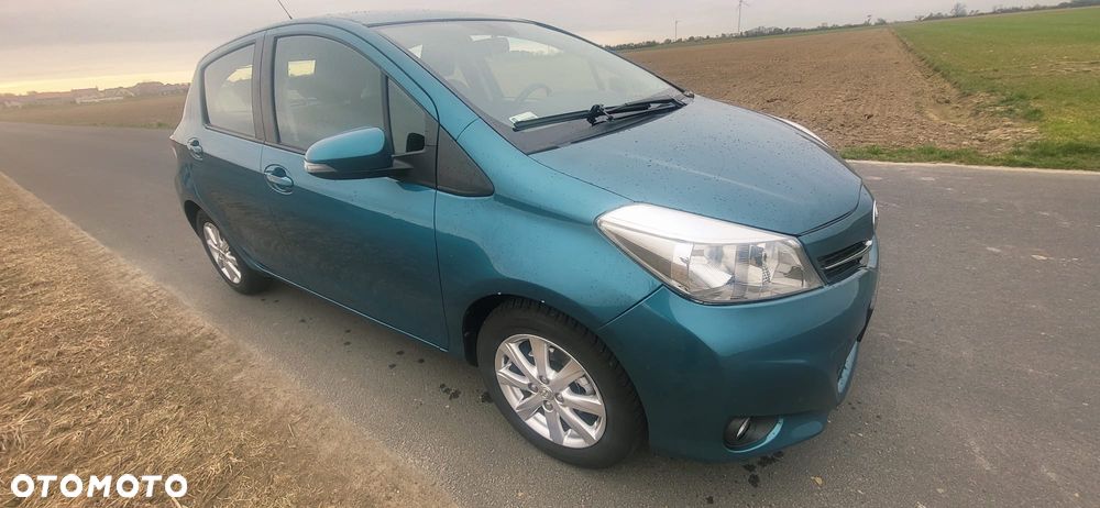 Toyota Yaris 1.4 D-4D Sol - 1