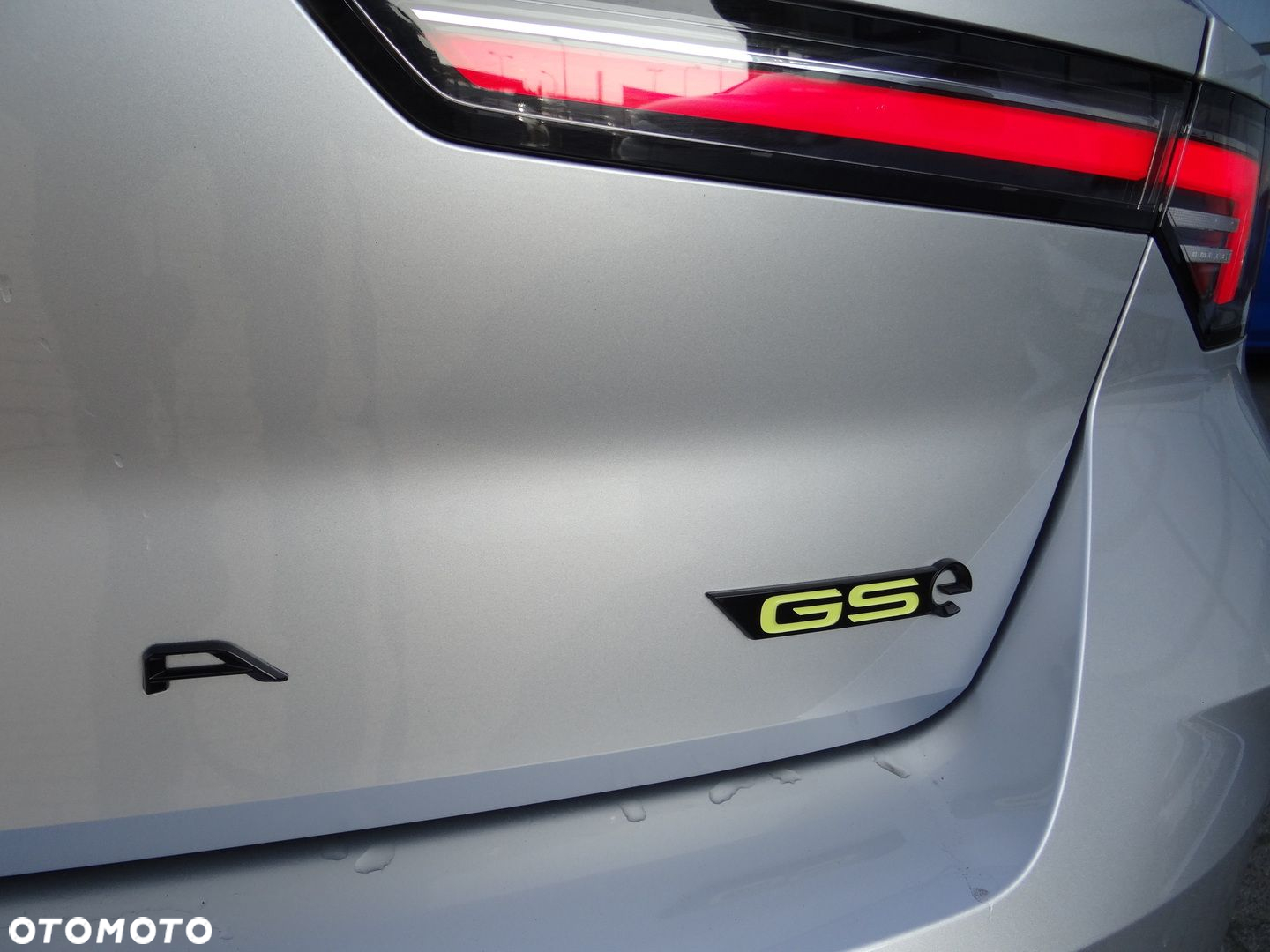 Opel Astra VI 1.6 T Plug-in Hybrid GSe - 18