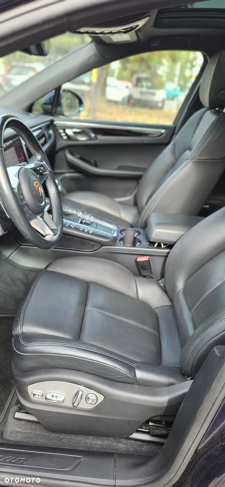 Porsche Macan - 16