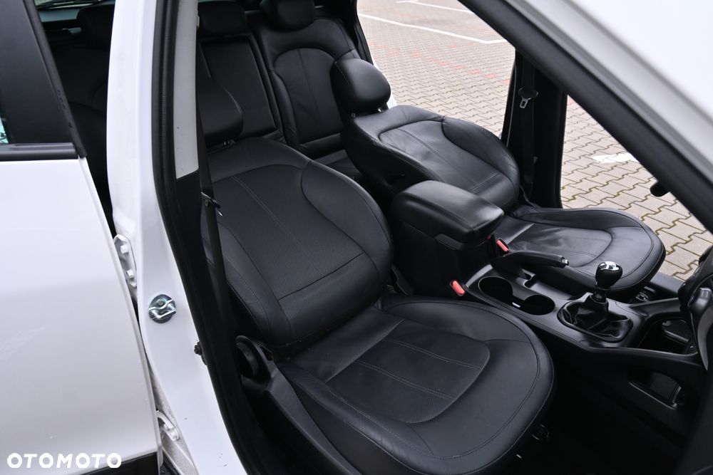 Hyundai ix35 2.0 CRDi 4WD Premium - 39