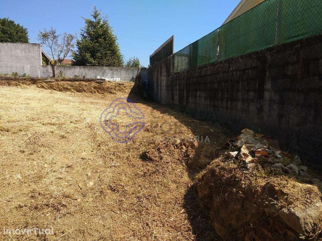 Lote moradia em Sandim, VNGaia com infraestruturas e murado. - Grande imagem: 3/12