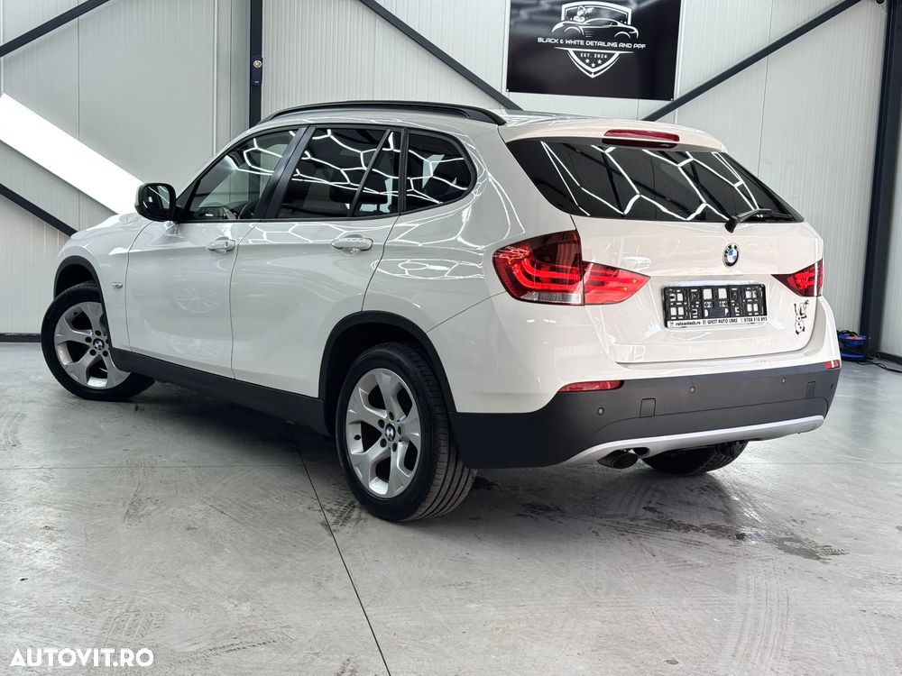 BMW X1 xDrive20d - 15