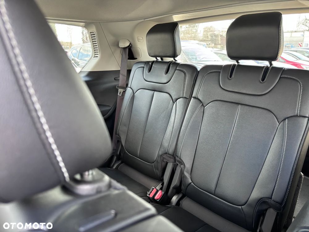 Jeep Grand Cherokee - 40