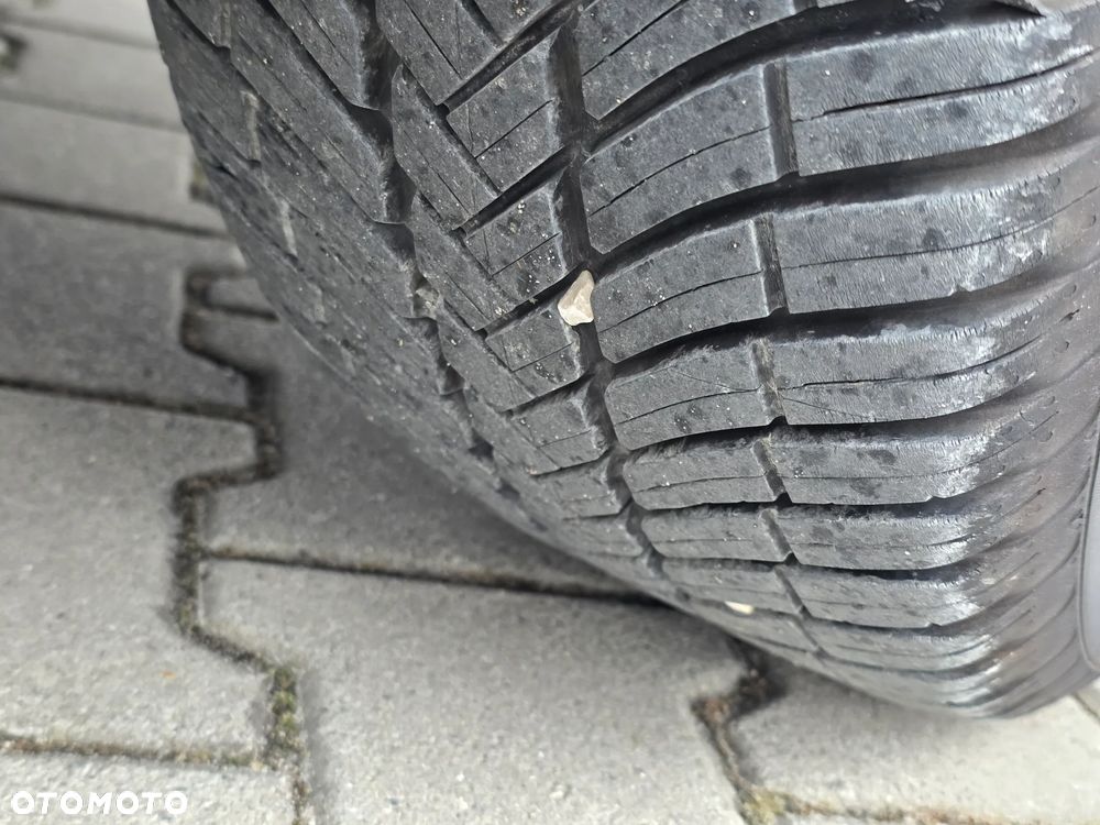 Ford Mondeo 2.3 Ghia - 18