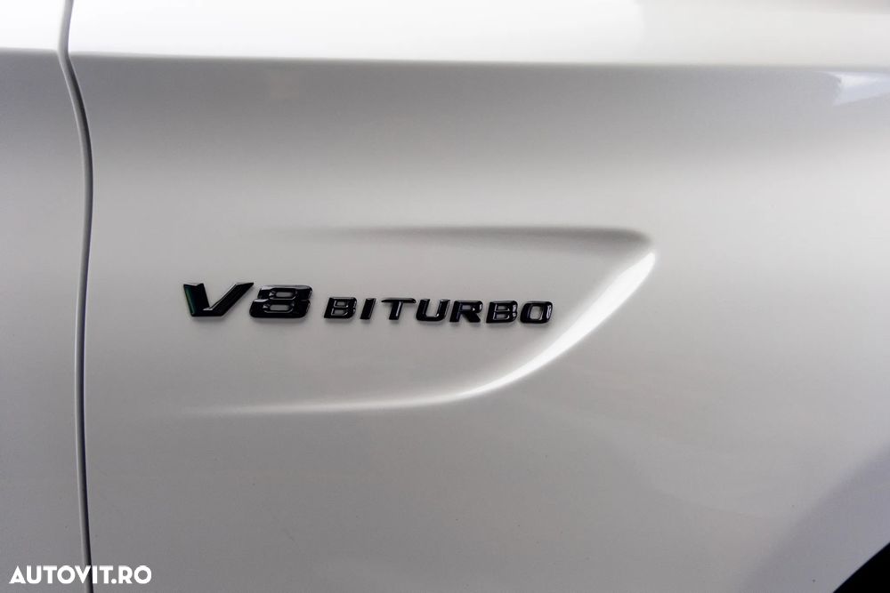 Mercedes-Benz C 63 AMG - 5