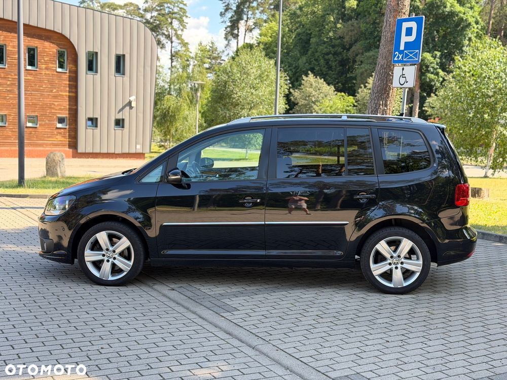Volkswagen Touran 2.0 TDI Highline - 8