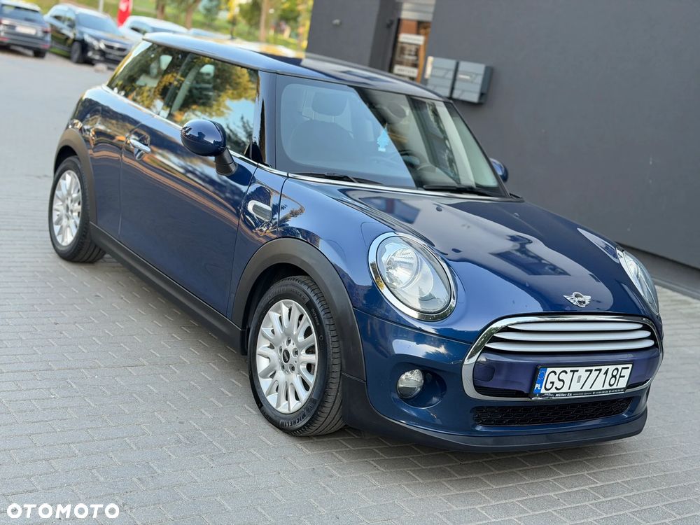 MINI Cooper Classic Trim - 4