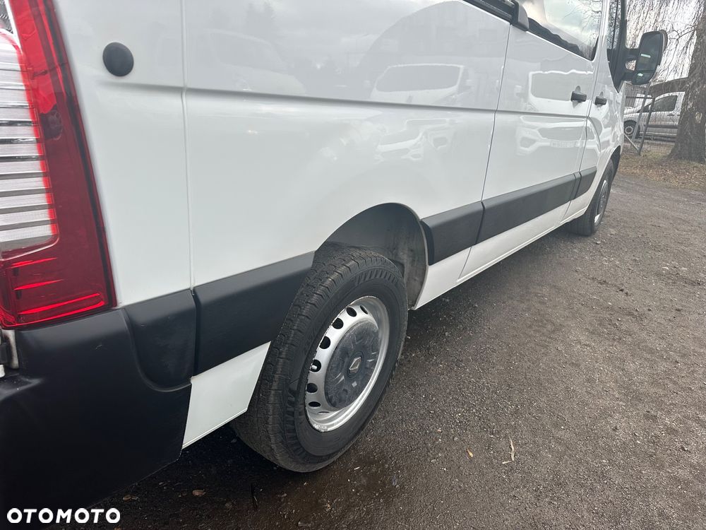 Renault Master 2.3dci 125ps 2012r L2H2 klima hak 2500kg - 15