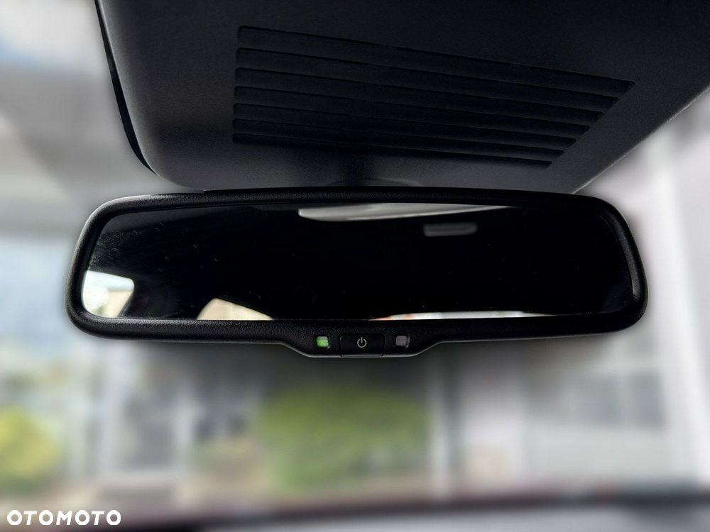 Nissan Juke 1.0 DIG-T N-Connecta DCT - 33