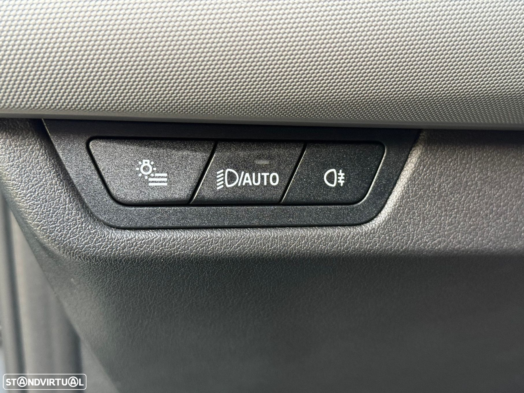 BMW 225xe Active Tourer - 35