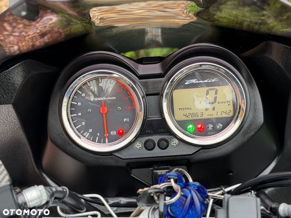 Suzuki Bandit - 28