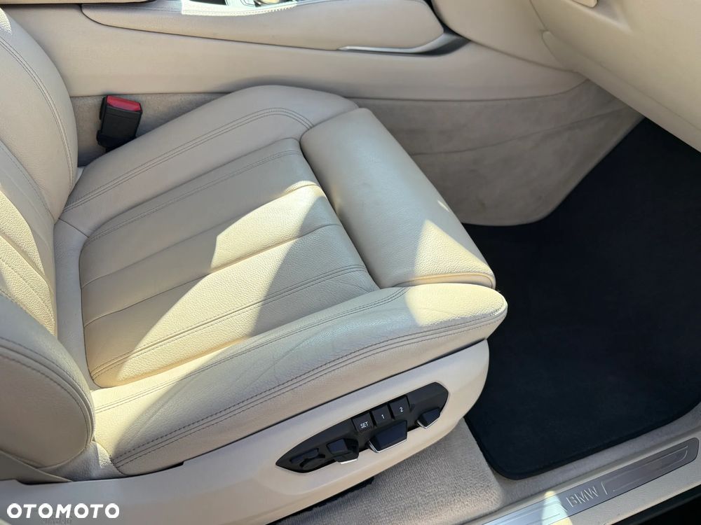 BMW X6 xDrive30d - 37