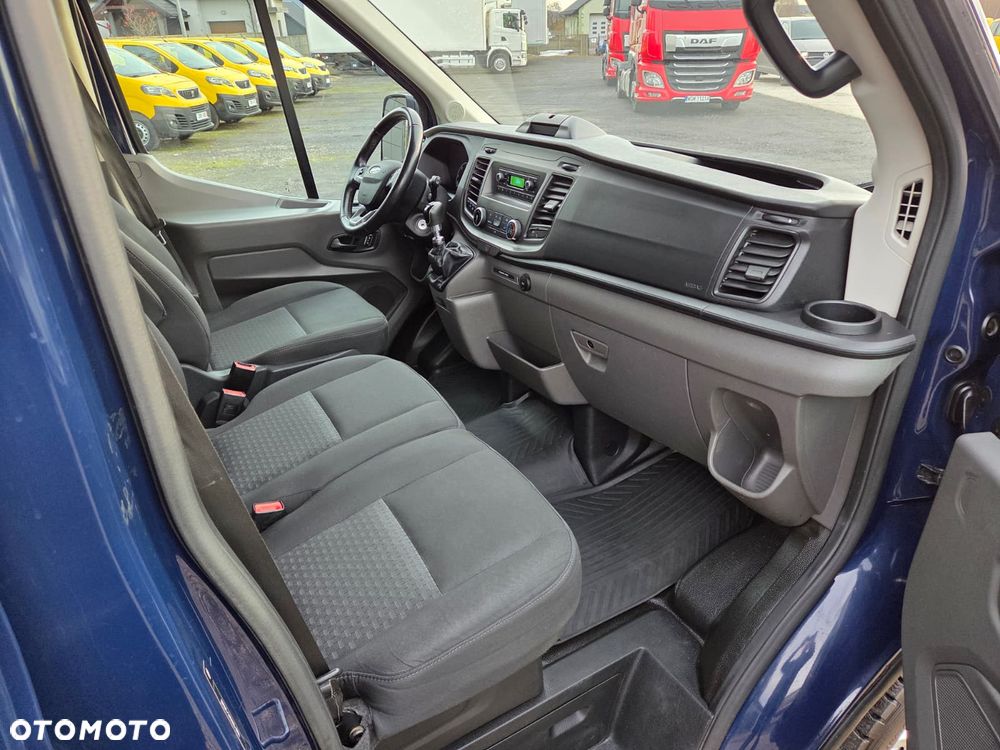 Ford Transit - 16