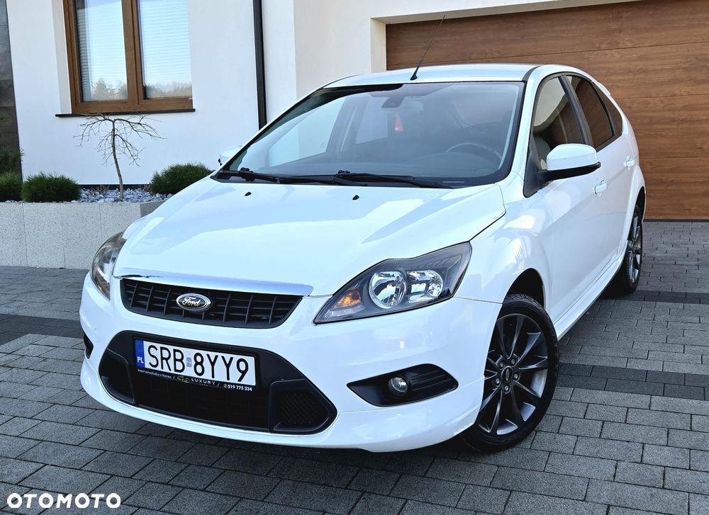 Ford Focus 2.0 16V Ghia - 19