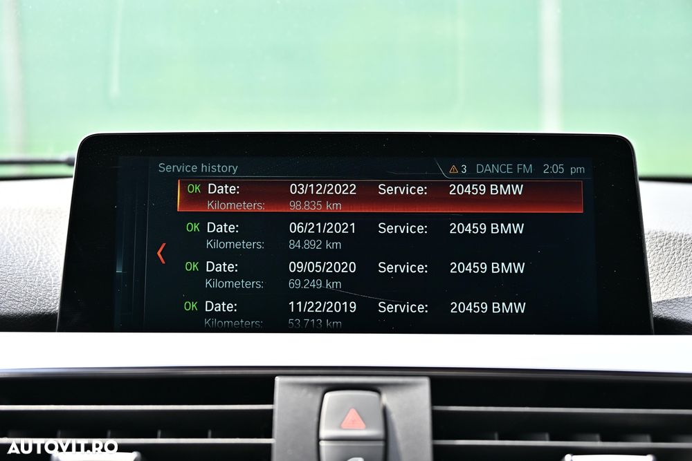 BMW Seria 3 - 36