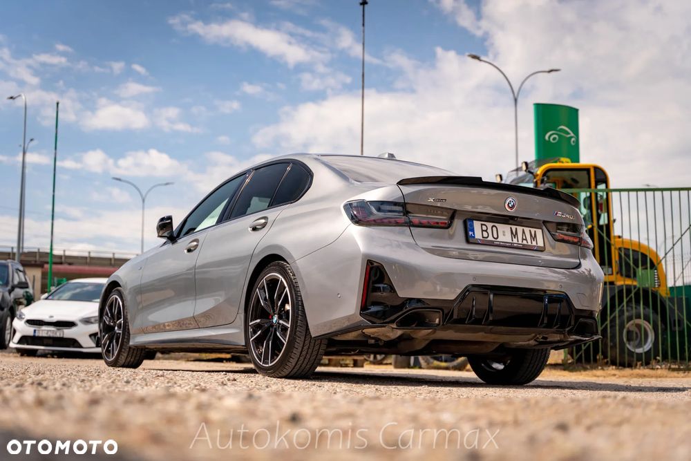 BMW Seria 3 M340i xDrive sport - 11