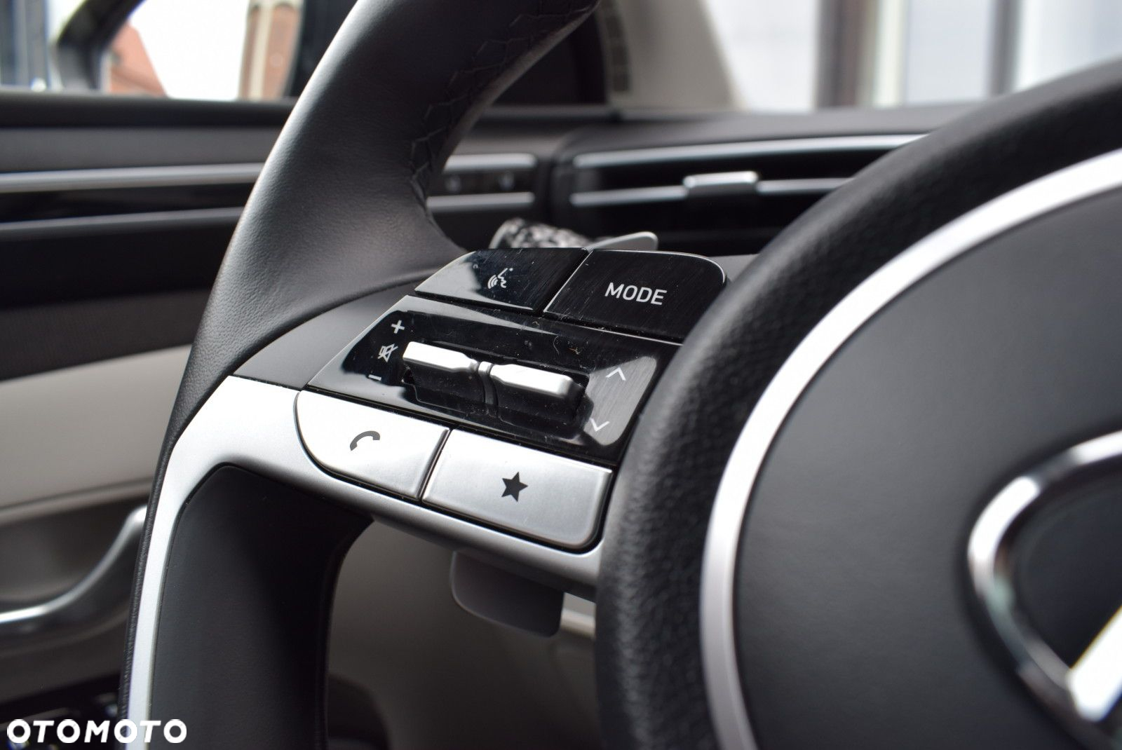 Hyundai Tucson 1.6 T-GDi 48V Platinum 2WD DCT - 25