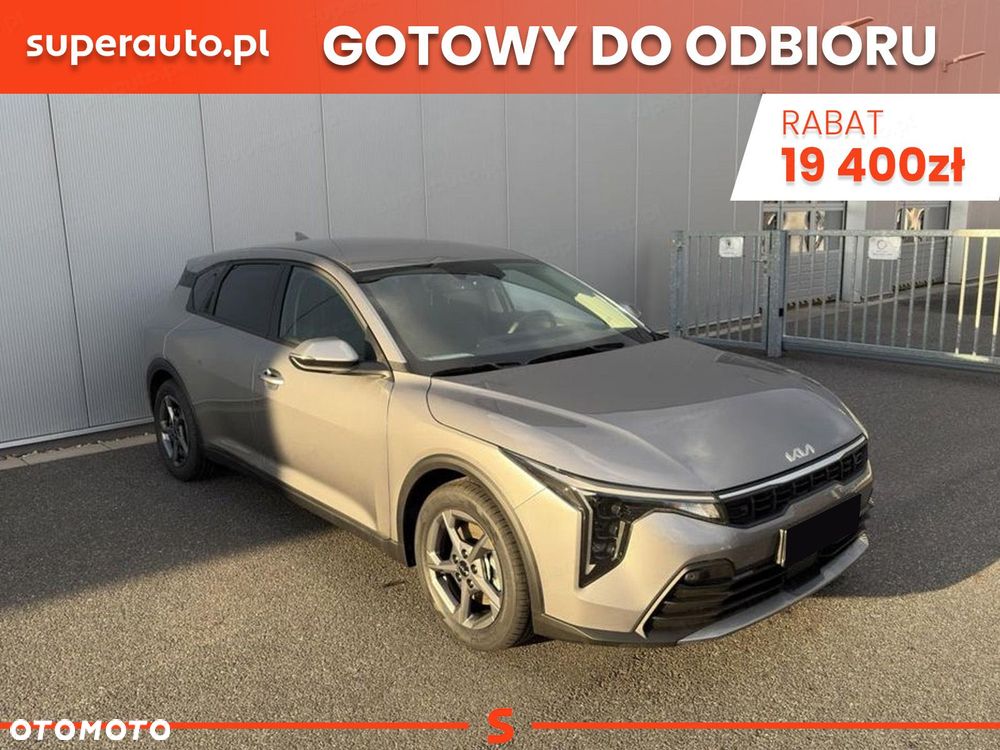 Kia K4 - 1