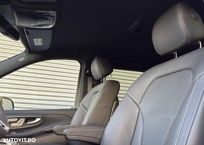 Mercedes-Benz V 300 d Extralang 9G-TRONIC - 12
