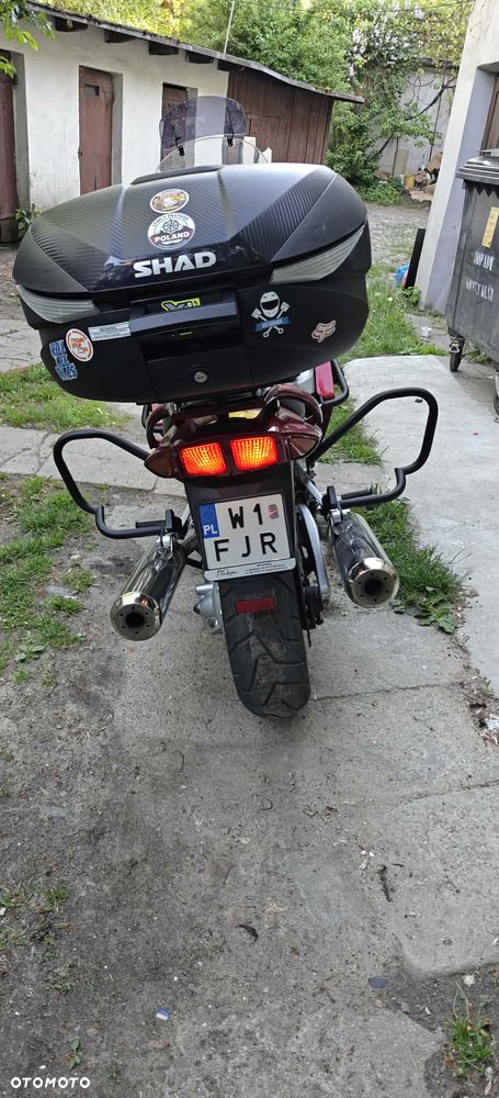 Yamaha FJR - 8