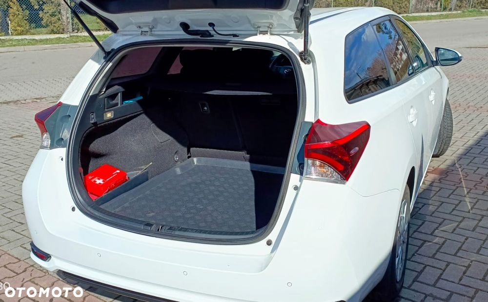 Toyota Auris 1.33 VVT-i Active - 2