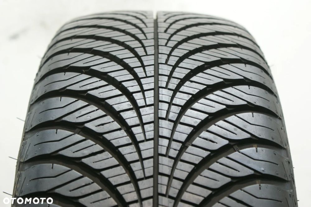 215/65R16 GOODYEAR VECTOR 4SEASONS G2 , 8,2mm (A 9137) - 1