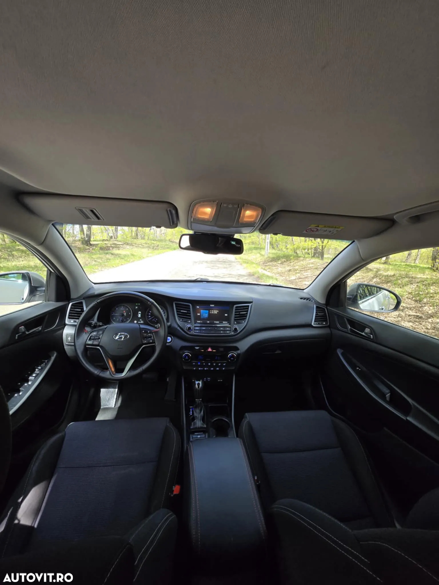 Hyundai Tucson blue 1.7 CRDi 2WD DCT Premium - 17