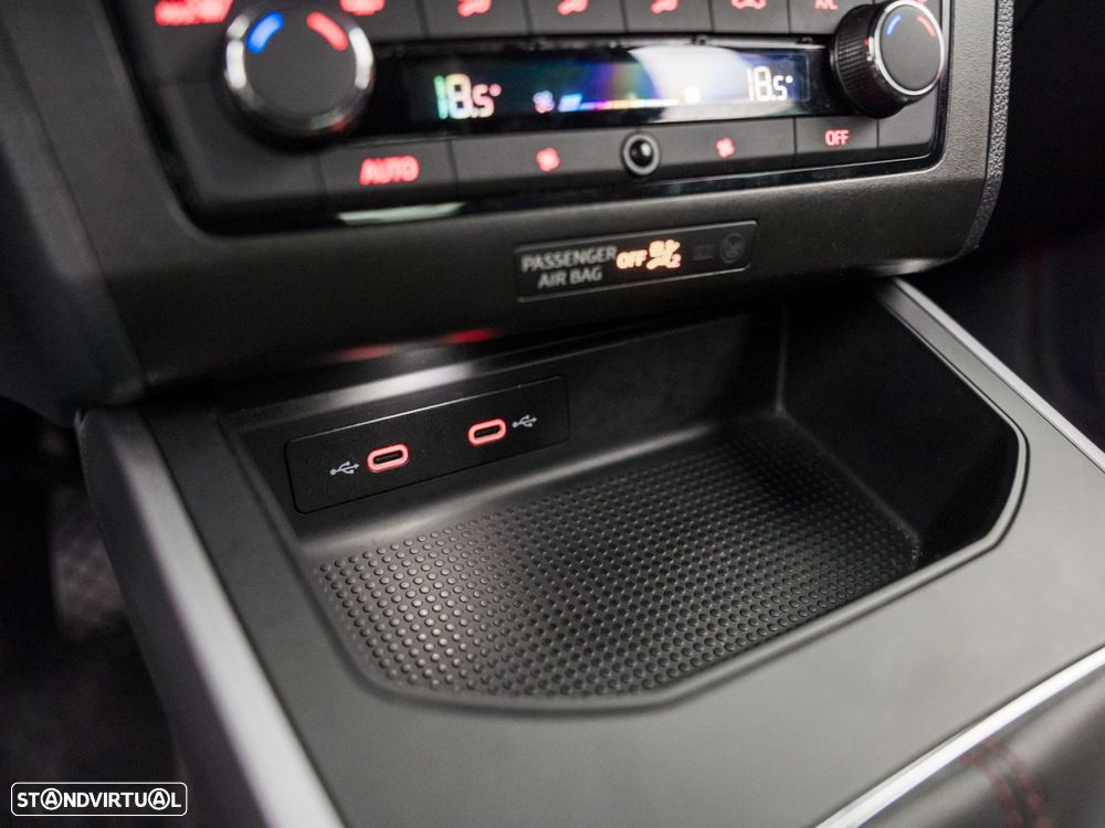 SEAT Arona 1.0 TSI FR - 26