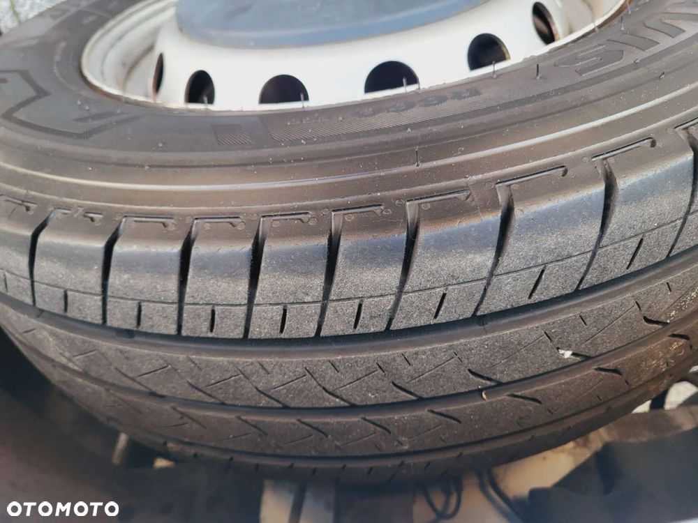 Opel Movano z windą salon Polska - 37