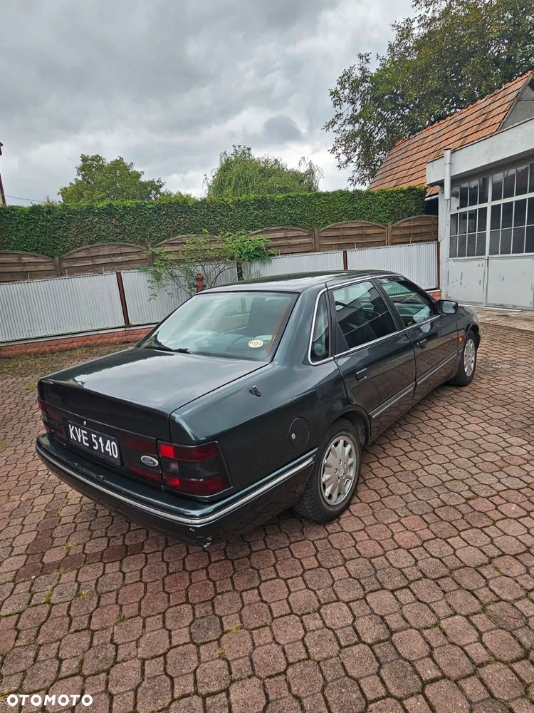 Ford Scorpio - 12