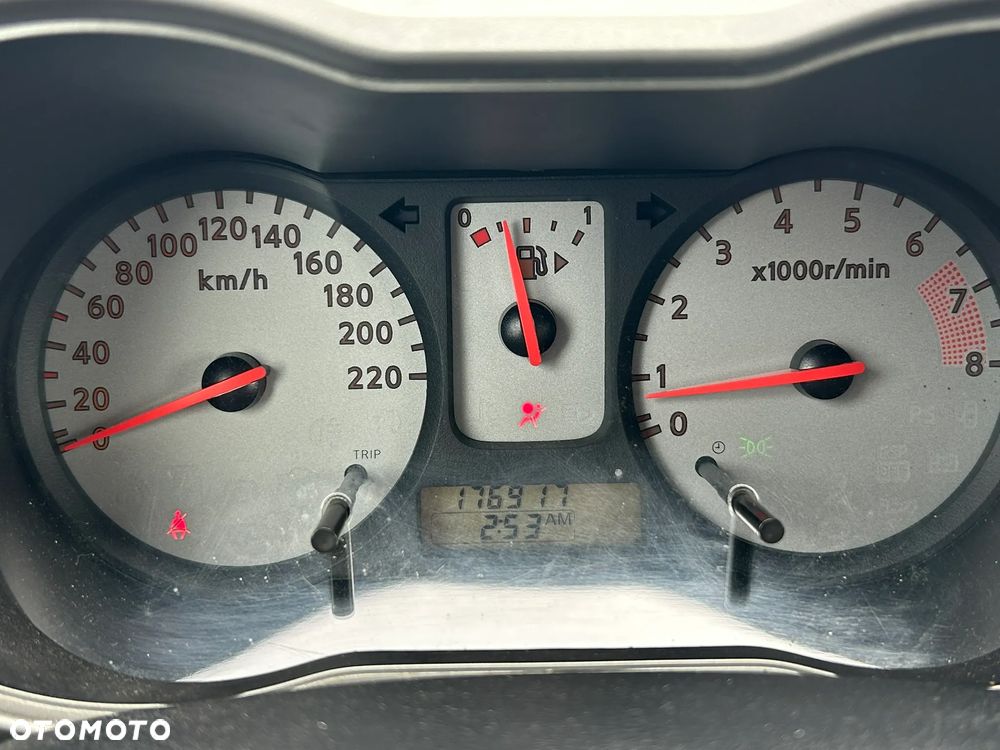 Nissan Note - 16