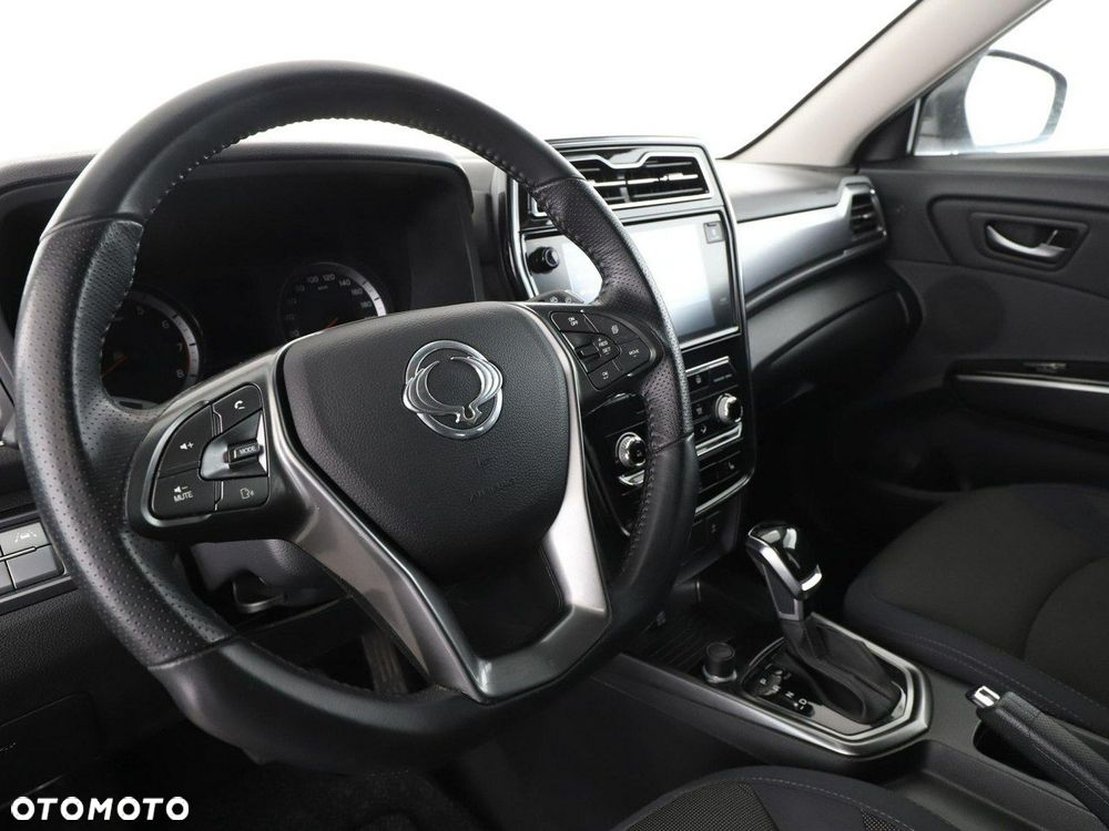 SsangYong/KGM Tivoli 1.5 T-GDi 2WD Automatik Black - 15