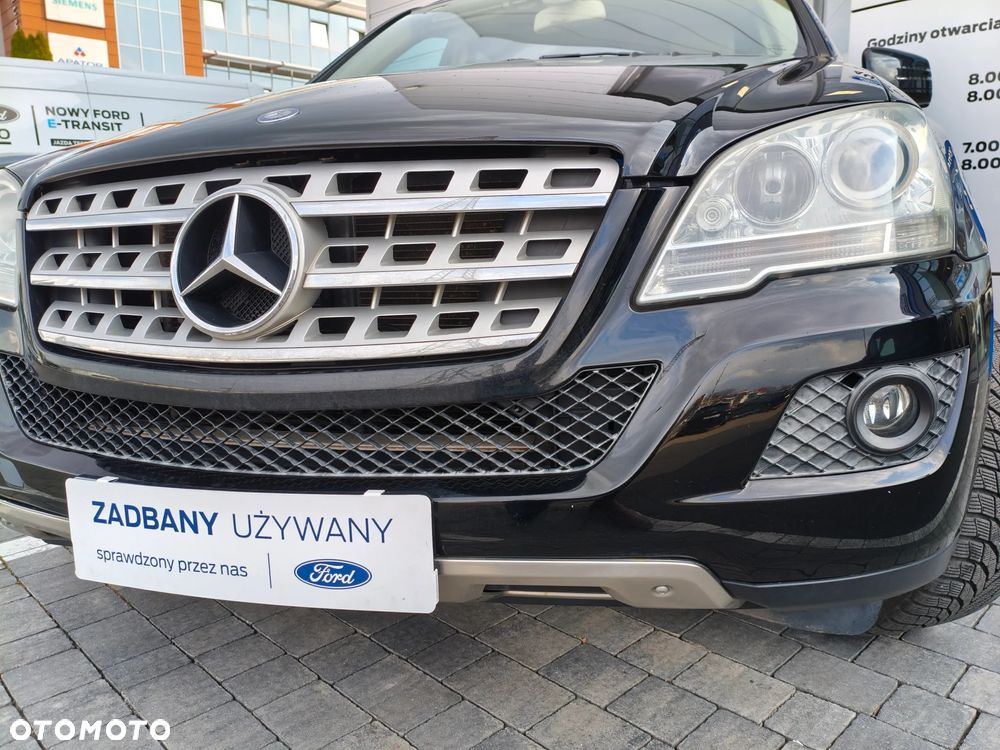 Mercedes-Benz ML 350 4-Matic - 31