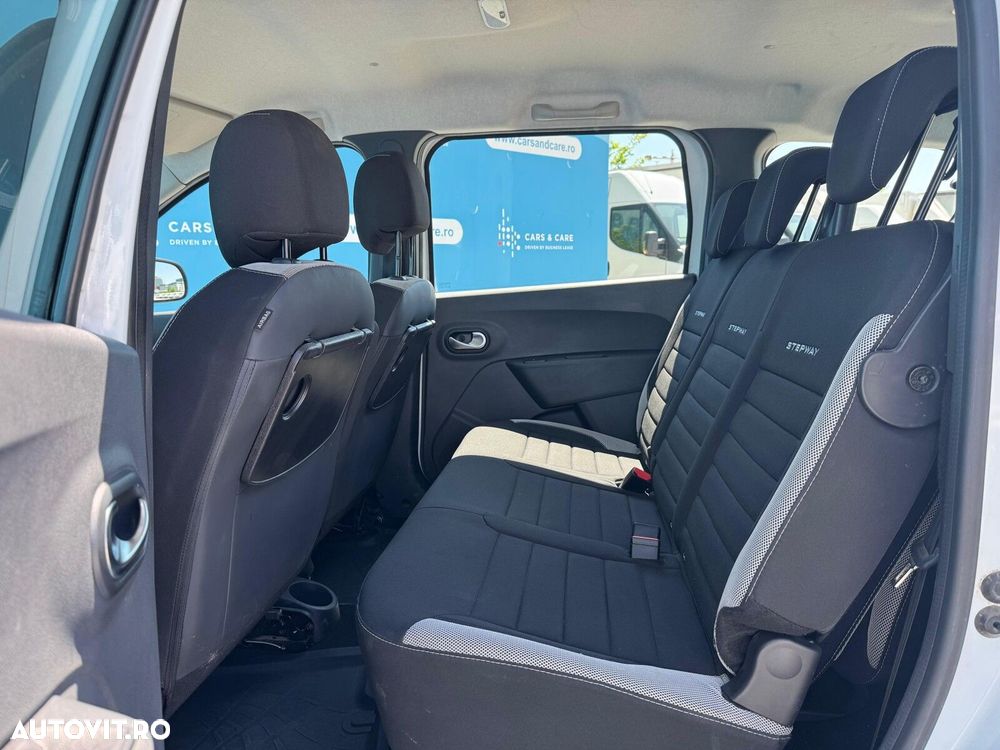 Dacia Lodgy 1.5 Blue dCi Stepway - 9