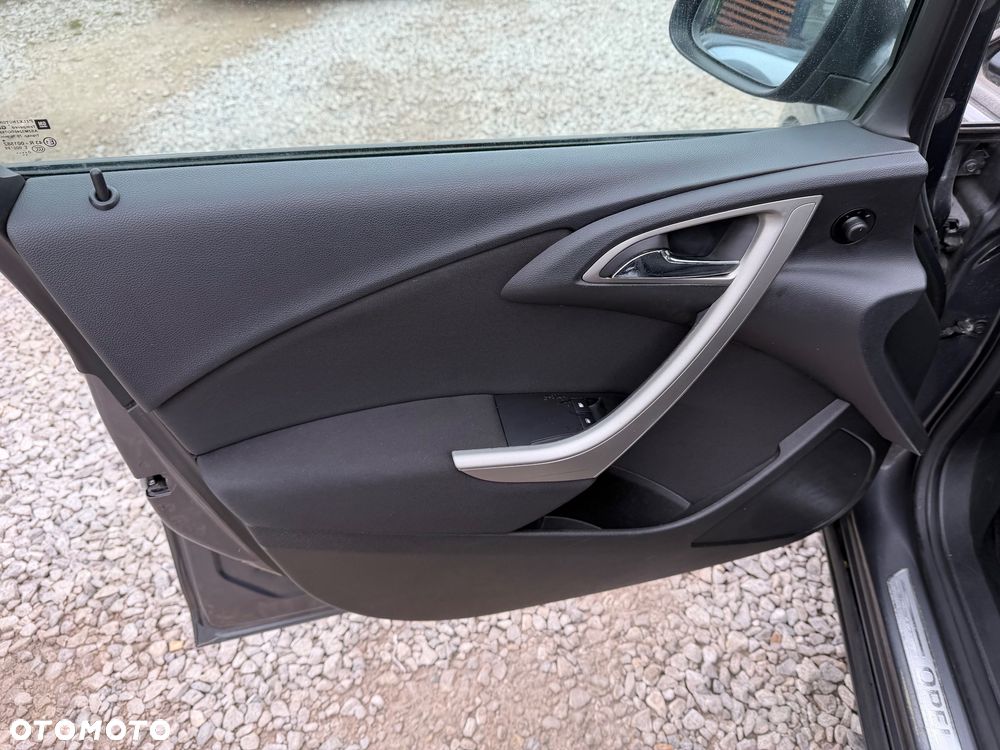 Opel Astra 1.6 Active - 29