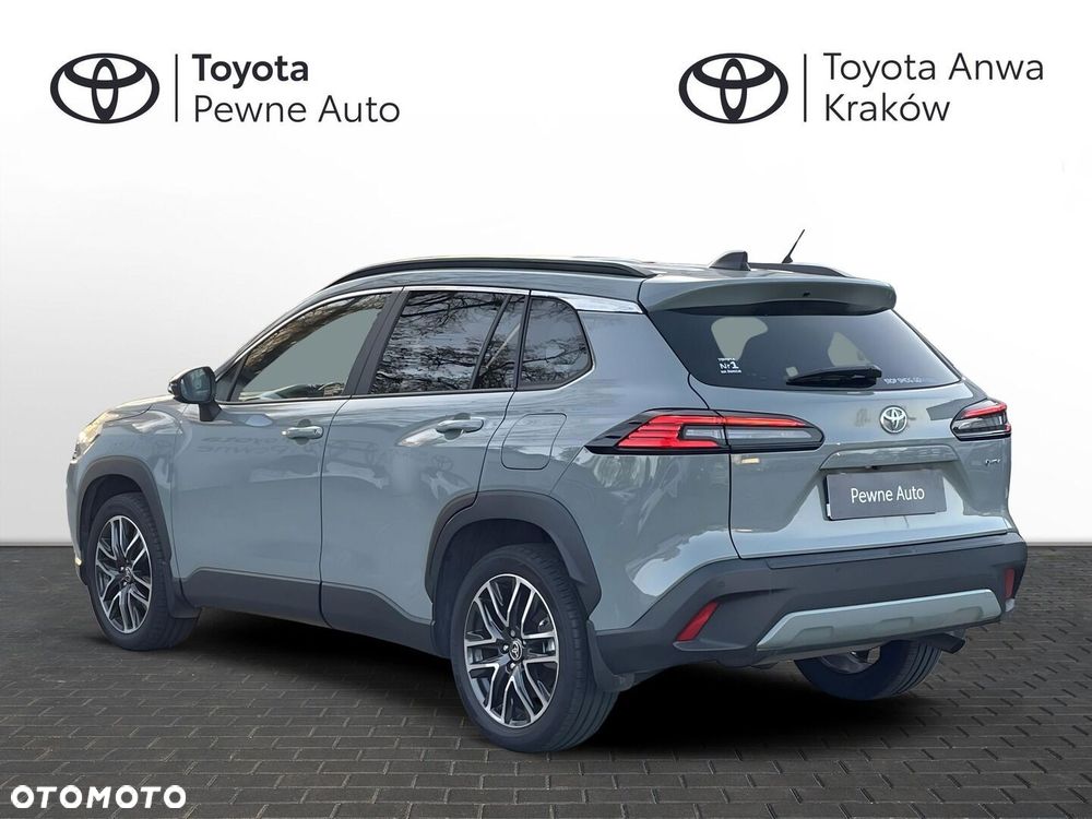 Toyota Corolla Cross - 3