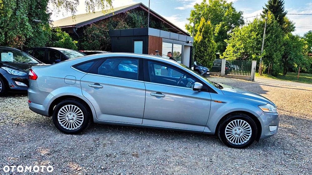 Ford Mondeo 2.0 Platinium X - 11