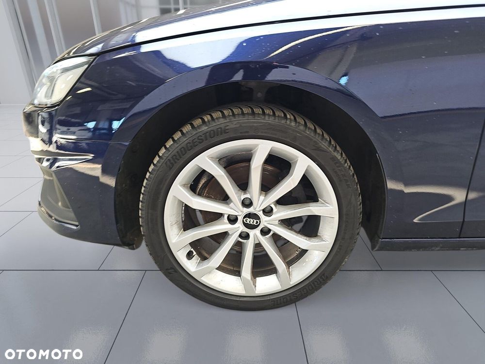 Audi A4 Limousine - 34