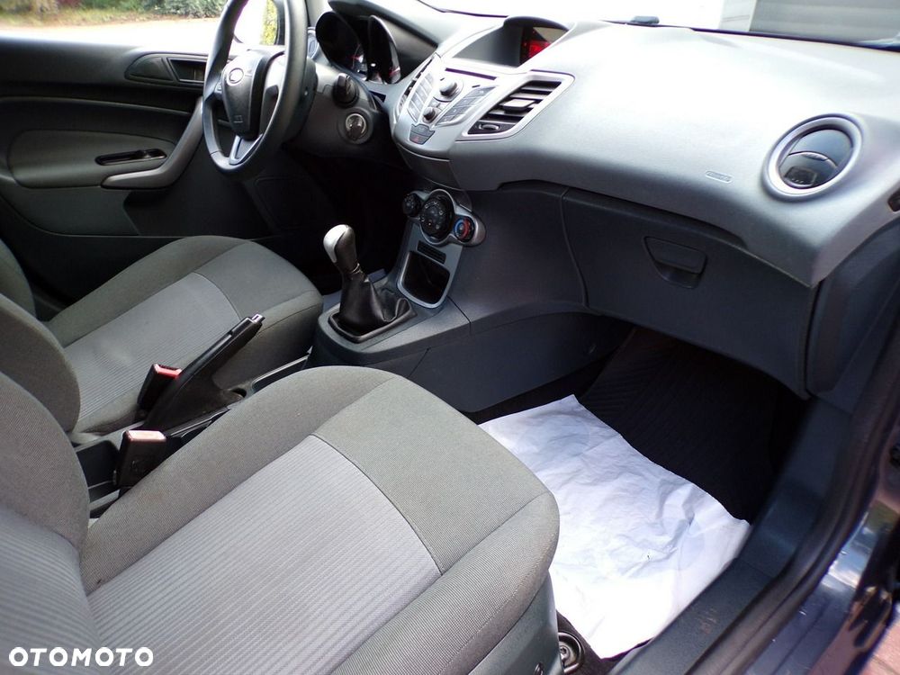 Ford Fiesta - 31